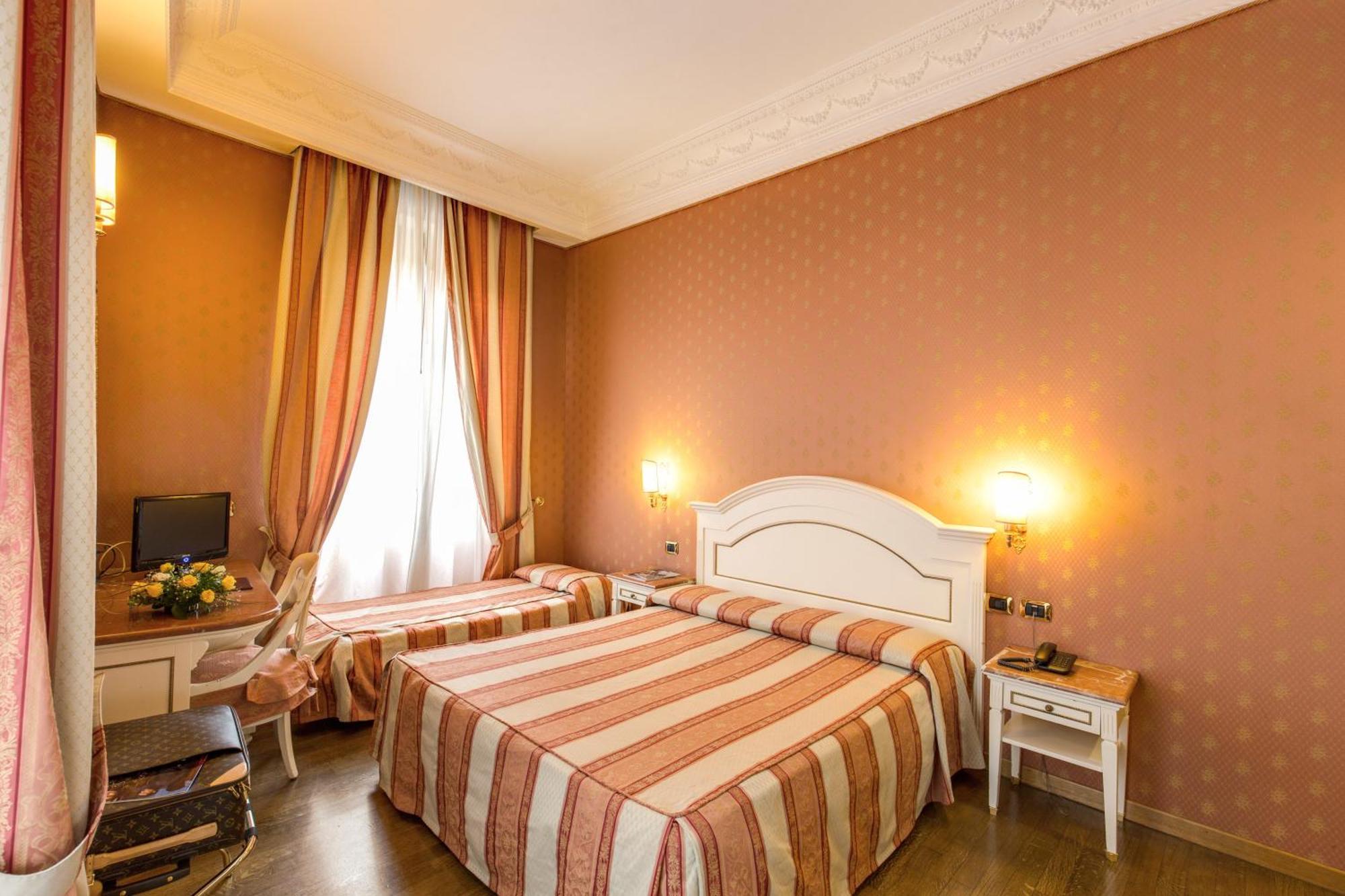 Habitación Triple Confort